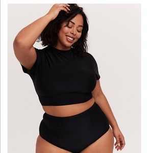 Torrid Swim Top Rashguard Size 3